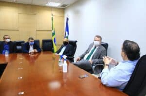 AGORA É LEI! EM MT, É OBRIGATÓRIO INCLUIR NOME DO CORRETOR DE IMÓVEIS NAS ESCRITURAS