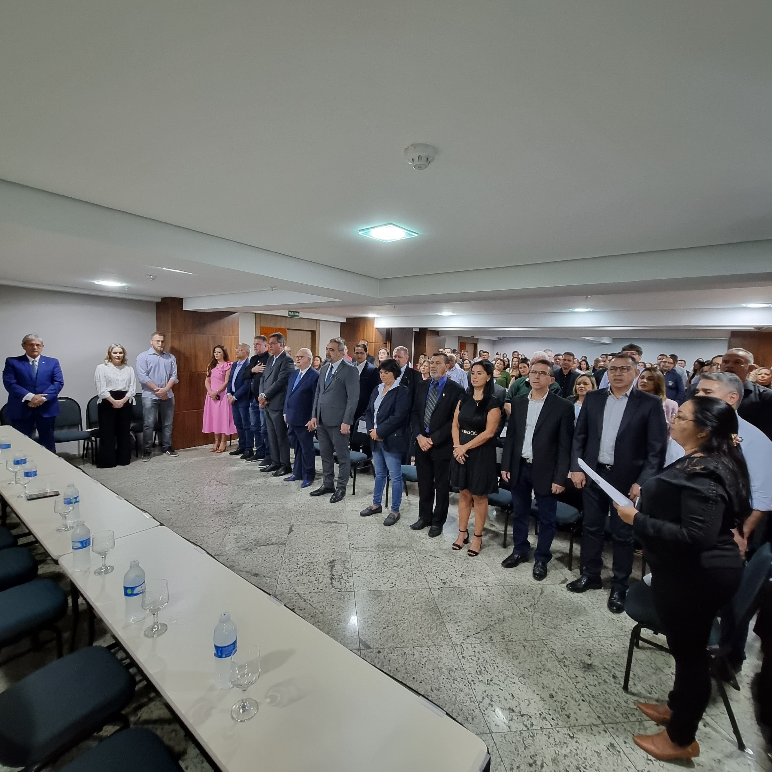 CLAUDECIR CONTTREIRA É DIPLOMADO PARA SEGUNDO MANDATO COMO PRESIDENTE DO CRECI-MT